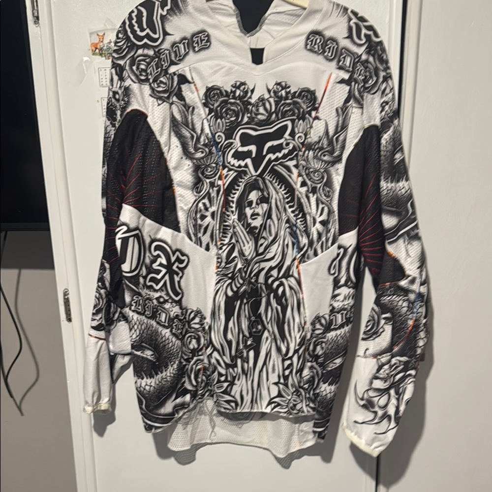 Fox jersey size large